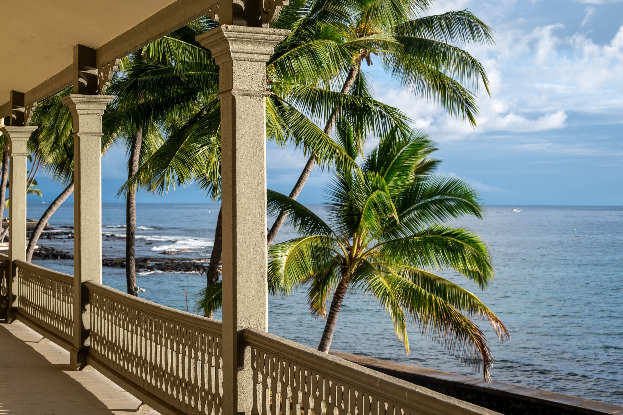 The view over Kailua Bay from the upper lanai at Hulihe'e